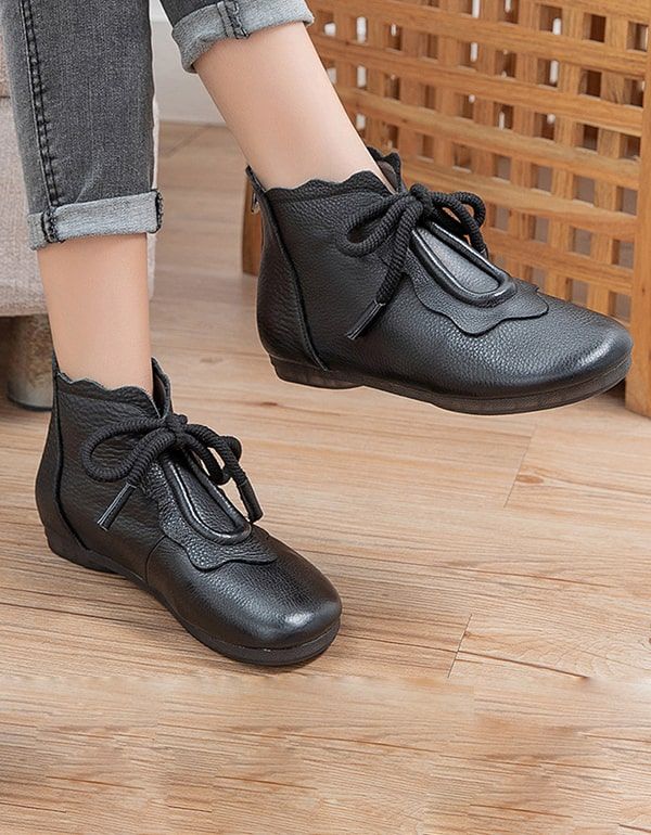 Bottes En Cuir Rétro Faites À La Main Pour Femmes À Lacets