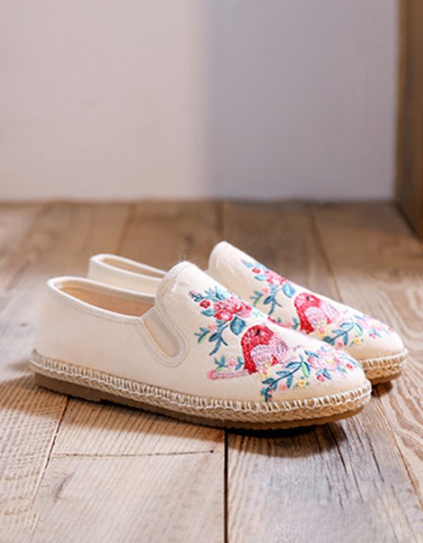 Chaussures En Coton Brodées De Style Ethnique