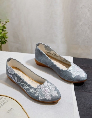 Nouvelles Chaussures Ethniques Brodées En Coton