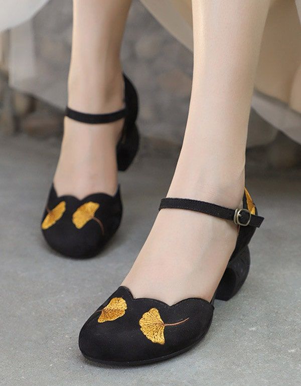 Summer Retro Broderie Cheville Strap Chunky Heels